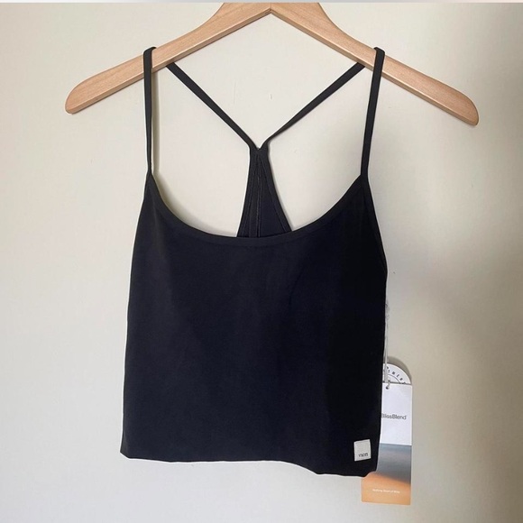 Vuori Black Sports Bra - Picture 3 of 4